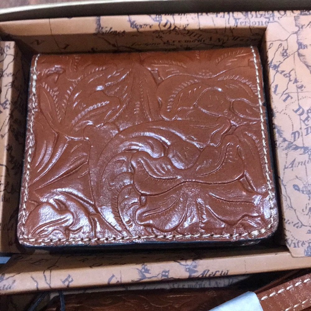 Patricia Nash Leather Wallet & Clutch Set - Picture 4 of 12
